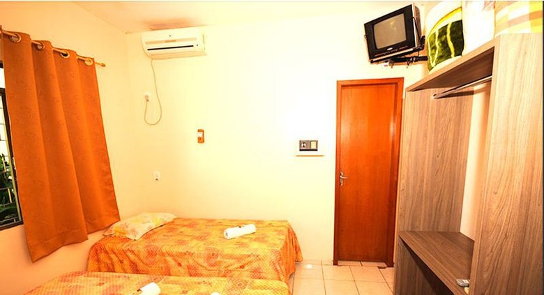 Hotel Hostel Pousada El Shaddai