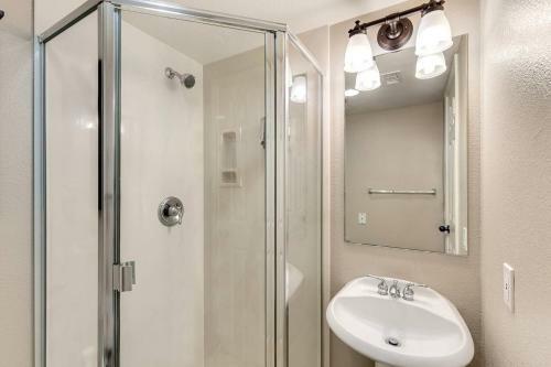 Apartamento Pacific Beach Haven Three-bedroom