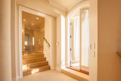 Sunset Villa II