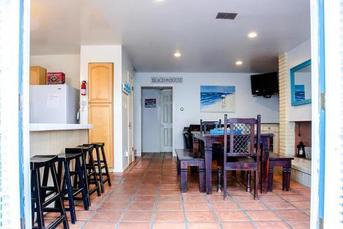 Four Bedroom- South Mission Duplex