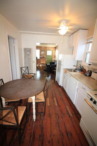 Two-bedroom On Venice