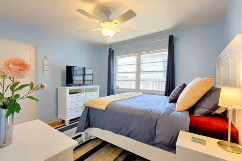 #419 - Windansea Hideaway Three-bedroom Holiday Home