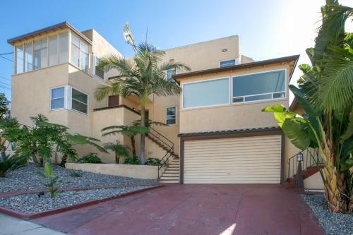 Apartamento Wraparound Views In Mission Hills Townhouse