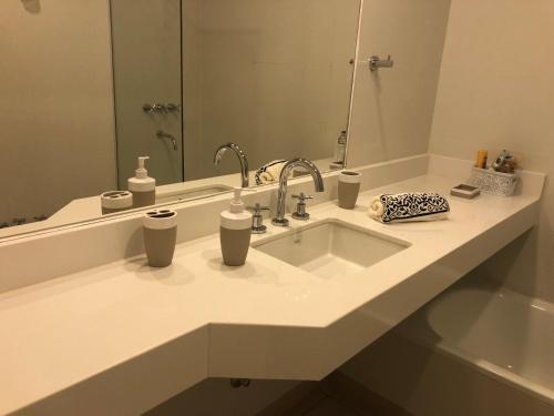 Apartamento Monoambiente Impecable Con Excelente Ubicaci�n