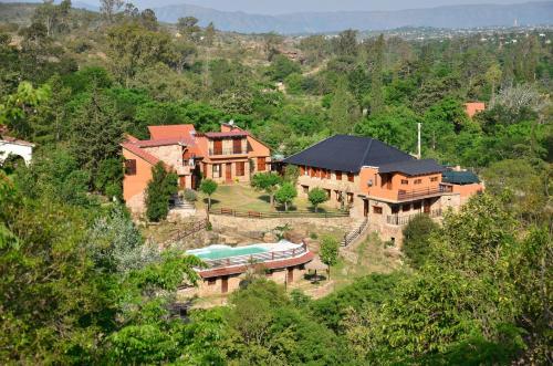 Lodge Complejo La Cascada De Tanti
