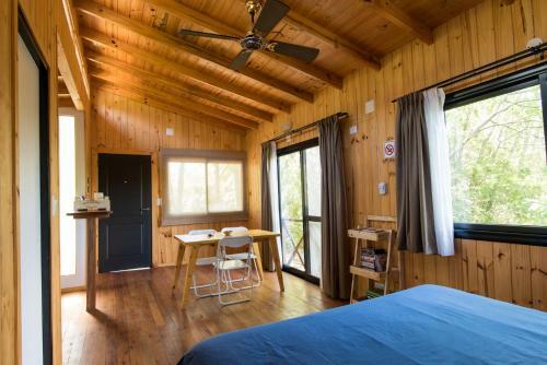 Lodge Viva La Pepa Caba�as Al R�o.