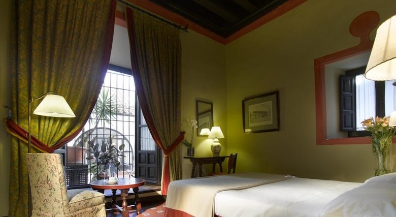 Hotel Parador De �beda