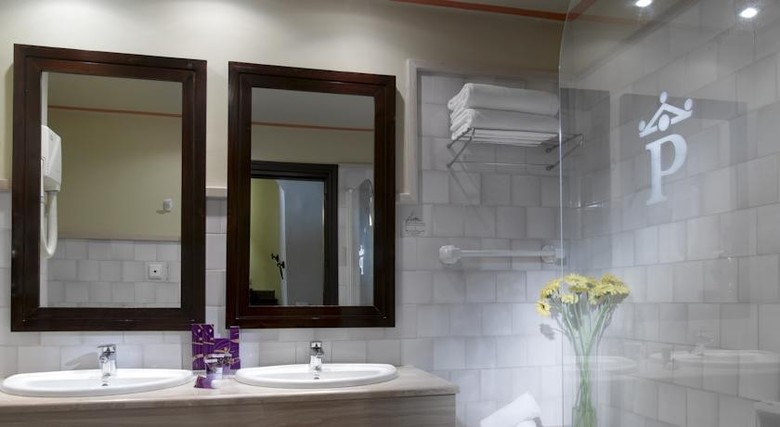 Hotel Parador De �beda