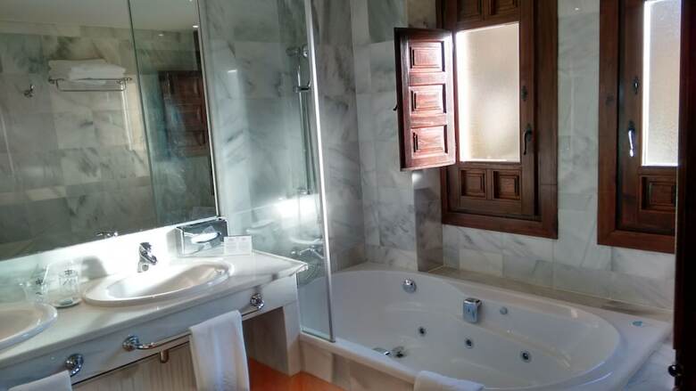 Hotel Parador De Sos Del Rey Cat�lico