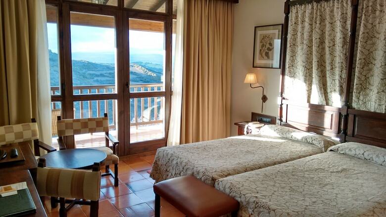 Hotel Parador De Sos Del Rey Cat�lico