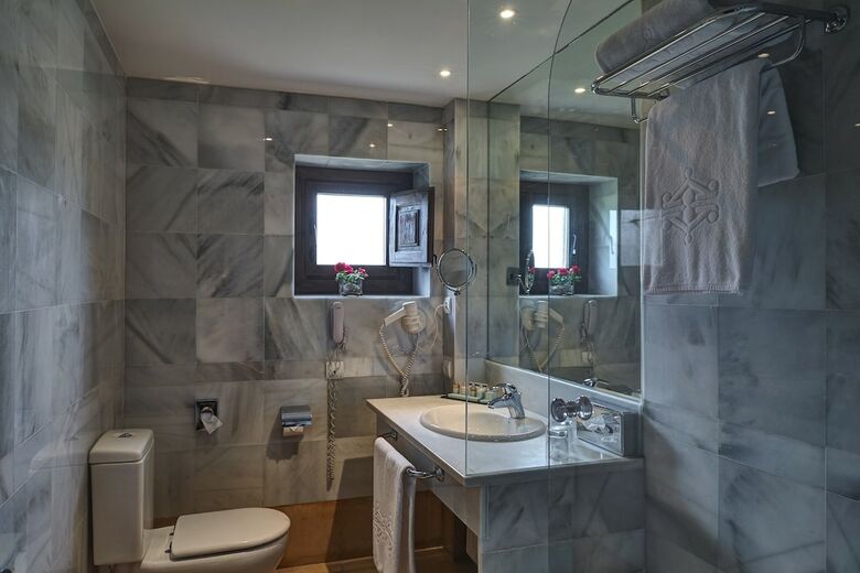 Hotel Parador De Sos Del Rey Cat�lico