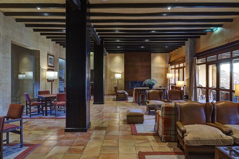 Hotel Parador De Sos Del Rey Cat�lico