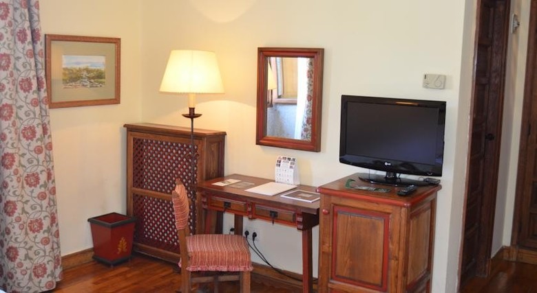 Hotel Parador de Ver�n