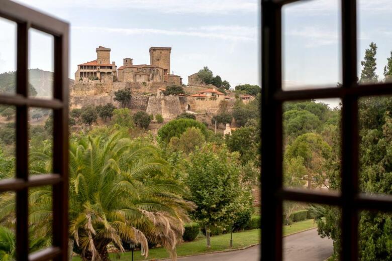 Hotel Parador de Ver�n