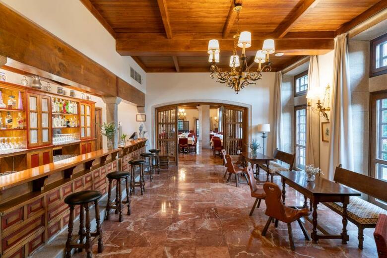 Hotel Parador de Ver�n
