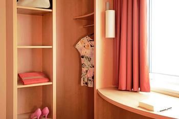 Hotel Ibis Calais Tunnel Manche