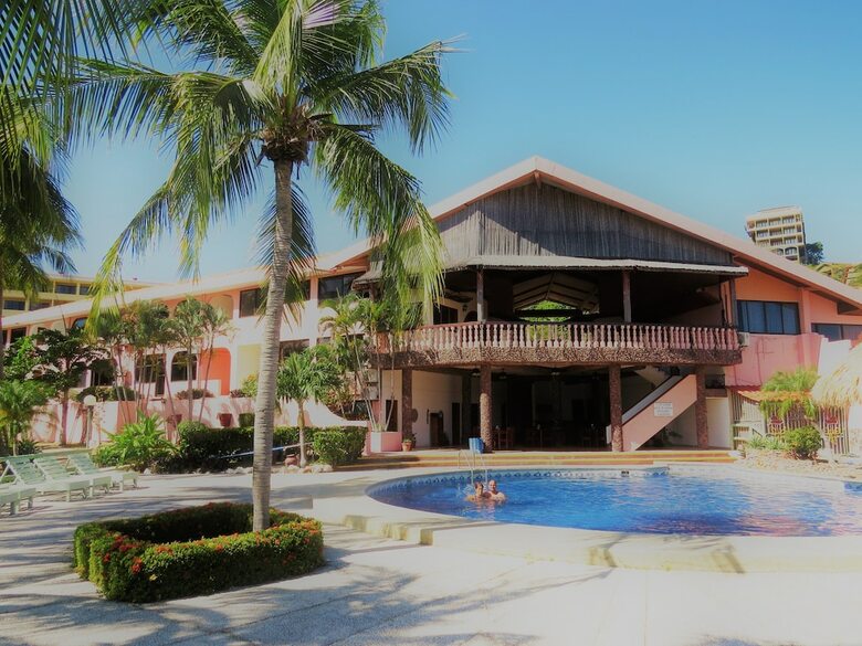 Hotel Flamingo Marina Resort