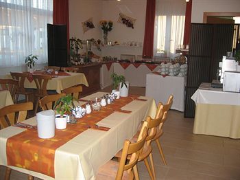 Business Hotel