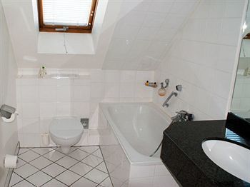 Entr�e Gro� Borstel Garni Hotel