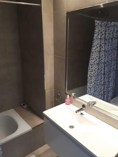Apartamento Frente Al R�o