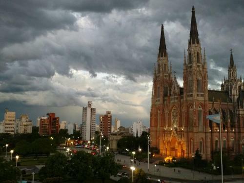 Apartamento Departamento Plaza Moreno