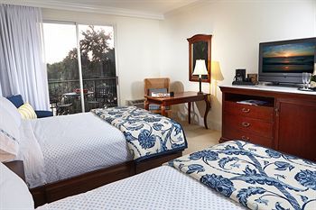 Hotel Inn At Pelican Bay