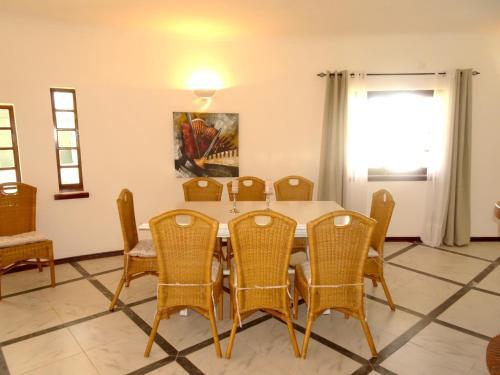 Villa Cip V4 Piri Piri