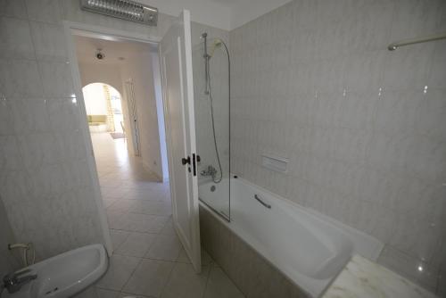 Golf & Beach Balaia Village