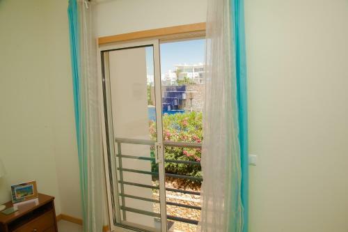 Spacious T1 Apartment With Sea Wiev