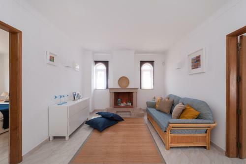 Sunflower Villa - Blue Sea