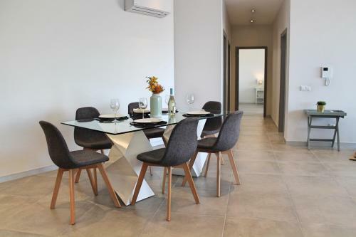 Villa Calheta Charm By Ourmadeira
