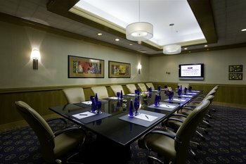 Crowne Plaza Hotel Richmond Downtown
