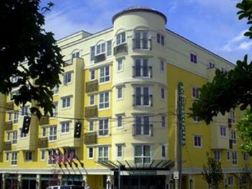 Hotel The Mediterranean Inn