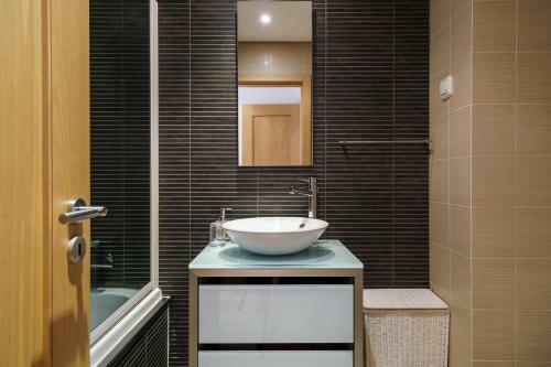 Apartamento Aquamar Marina 403 By Vilamourasun