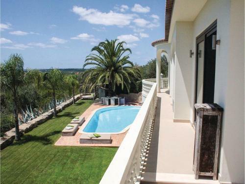 Four-bedroom Holiday Home In Silves