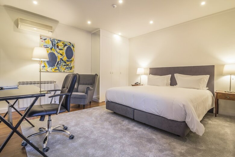 Bed & Breakfast Pa�o Do Bispo Boutique House