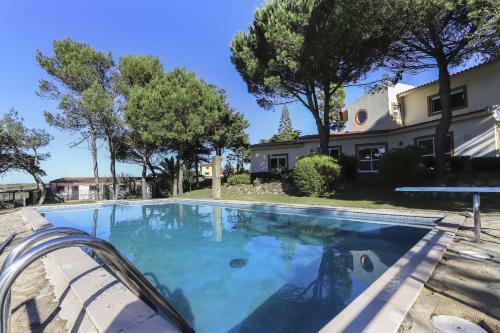 Sintra Villa With Pool By Homing