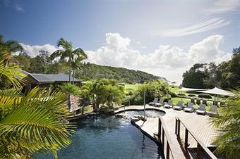 Hotel Breakfree Aanuka Beach Resort