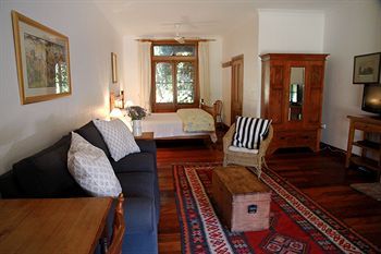 Hotel The Carriages Country House