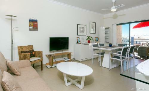 B23 - Encosta Apartment In Lagos Marina