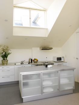 Hotel Andre's Mews Luxury Serviced Apartments