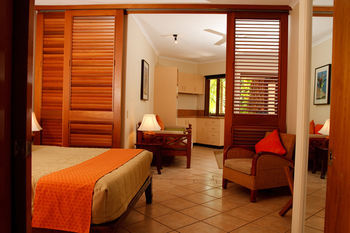 Hotel Hibiscus Resort And Spa