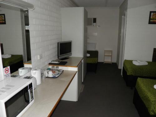 Hotel 7th Street Motel