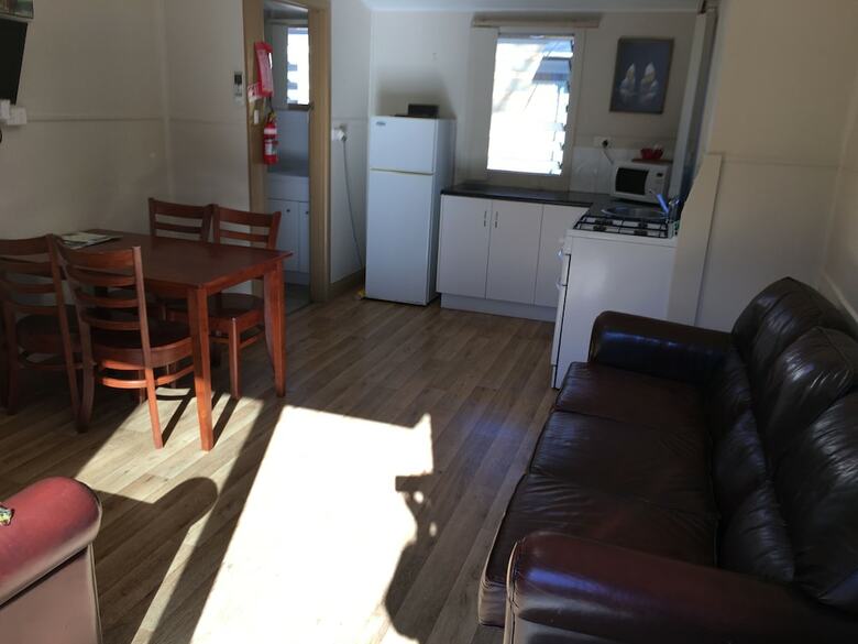 Hotel Kickback Cottages