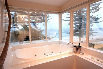 Hotel Seawall Apartments