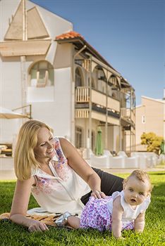 Hotel Seawall Apartments