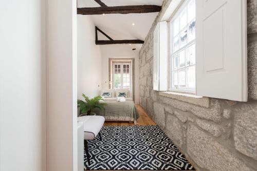 Lovelystay - Dirk Apartment Almada 3� T