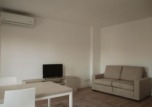Cam�es Apartments