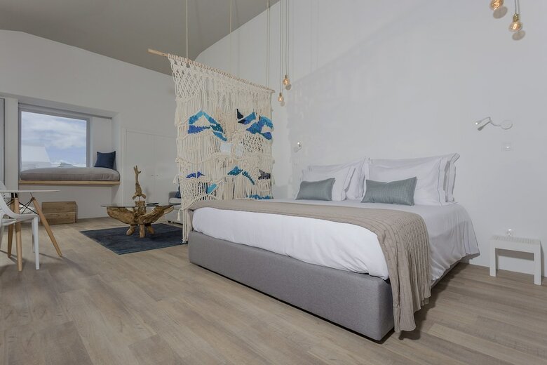 Hotel White Exclusive Suites & Villas