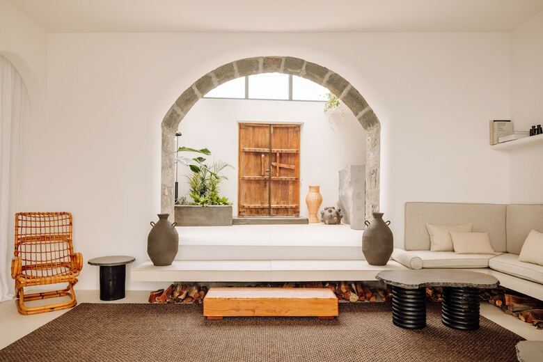 Hotel White Exclusive Suites & Villas